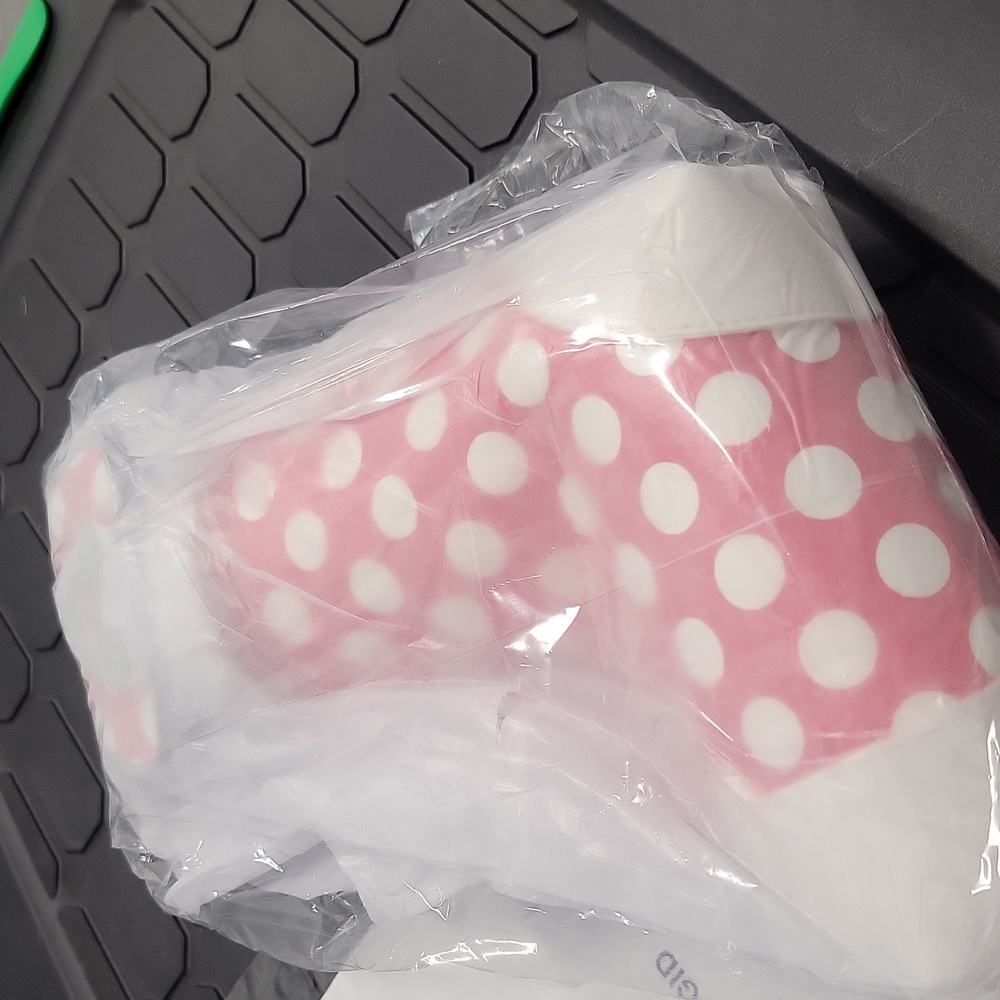 Loungefly Minnie Mouse Stocking Crossbody NIP